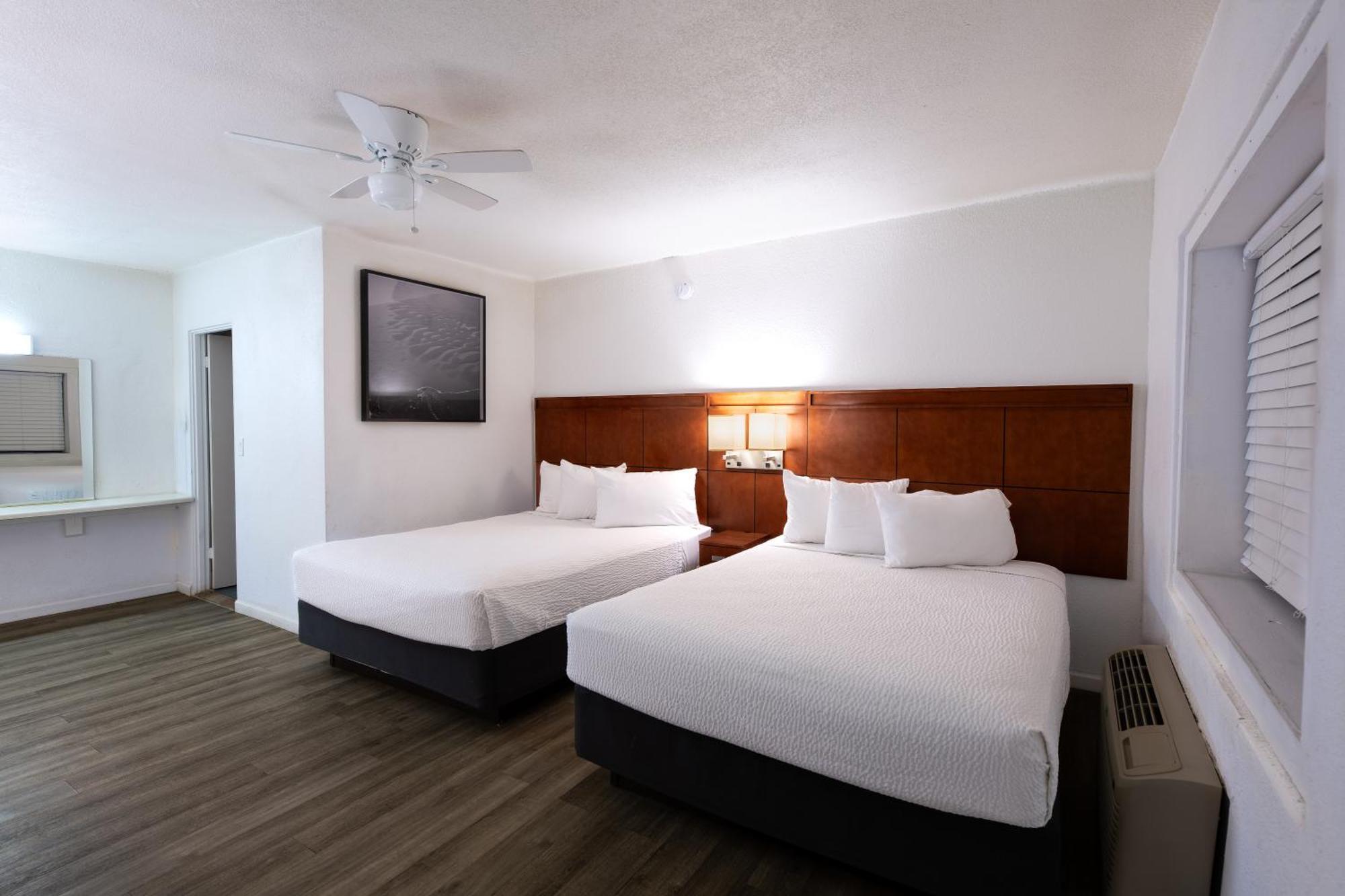 Travelodge By Wyndham פארקר מראה חיצוני תמונה