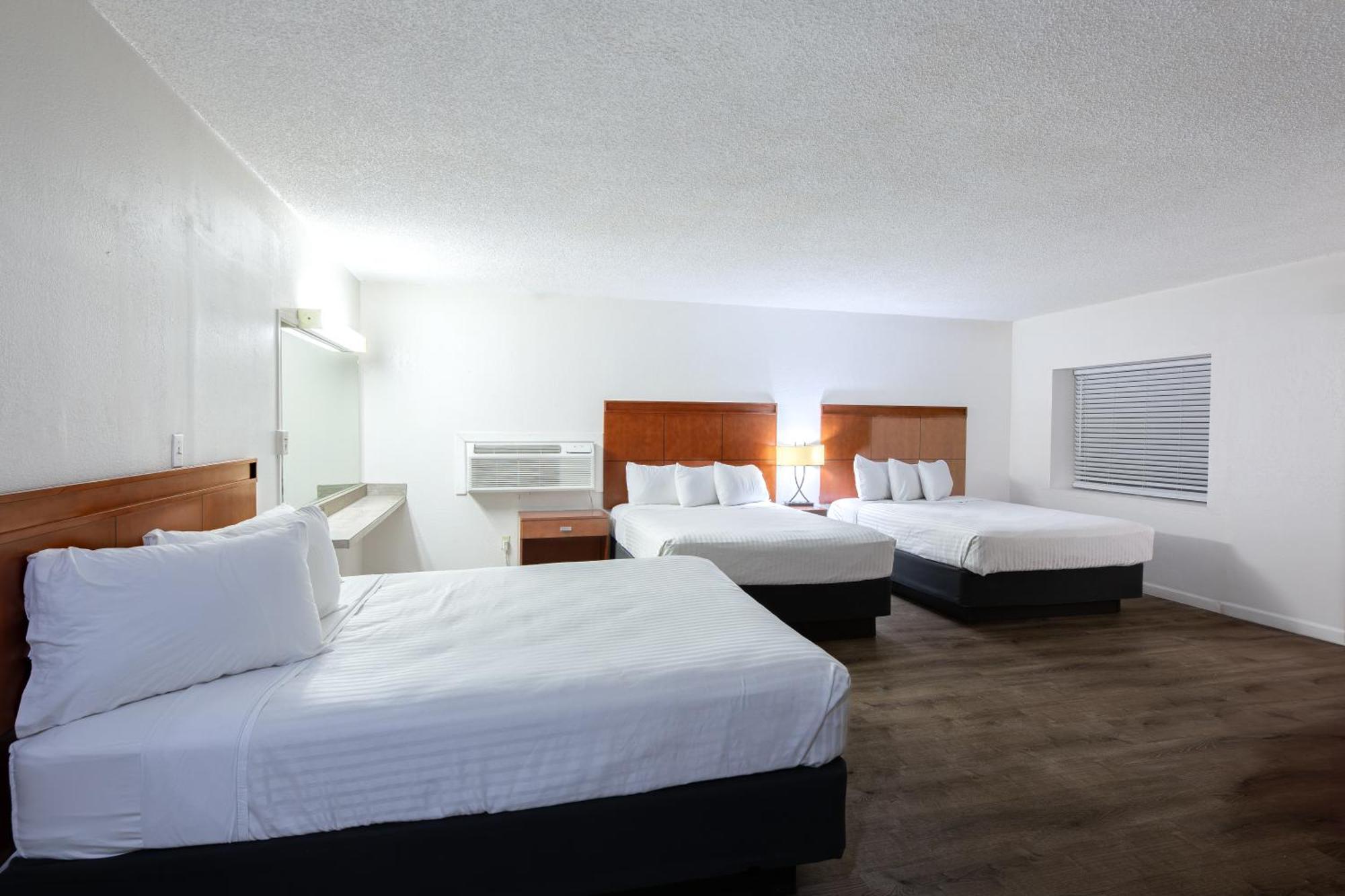 Travelodge By Wyndham פארקר מראה חיצוני תמונה